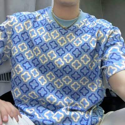 新款男士痞帅撞色叶草图案短袖T恤时尚圆领百搭上衣潮