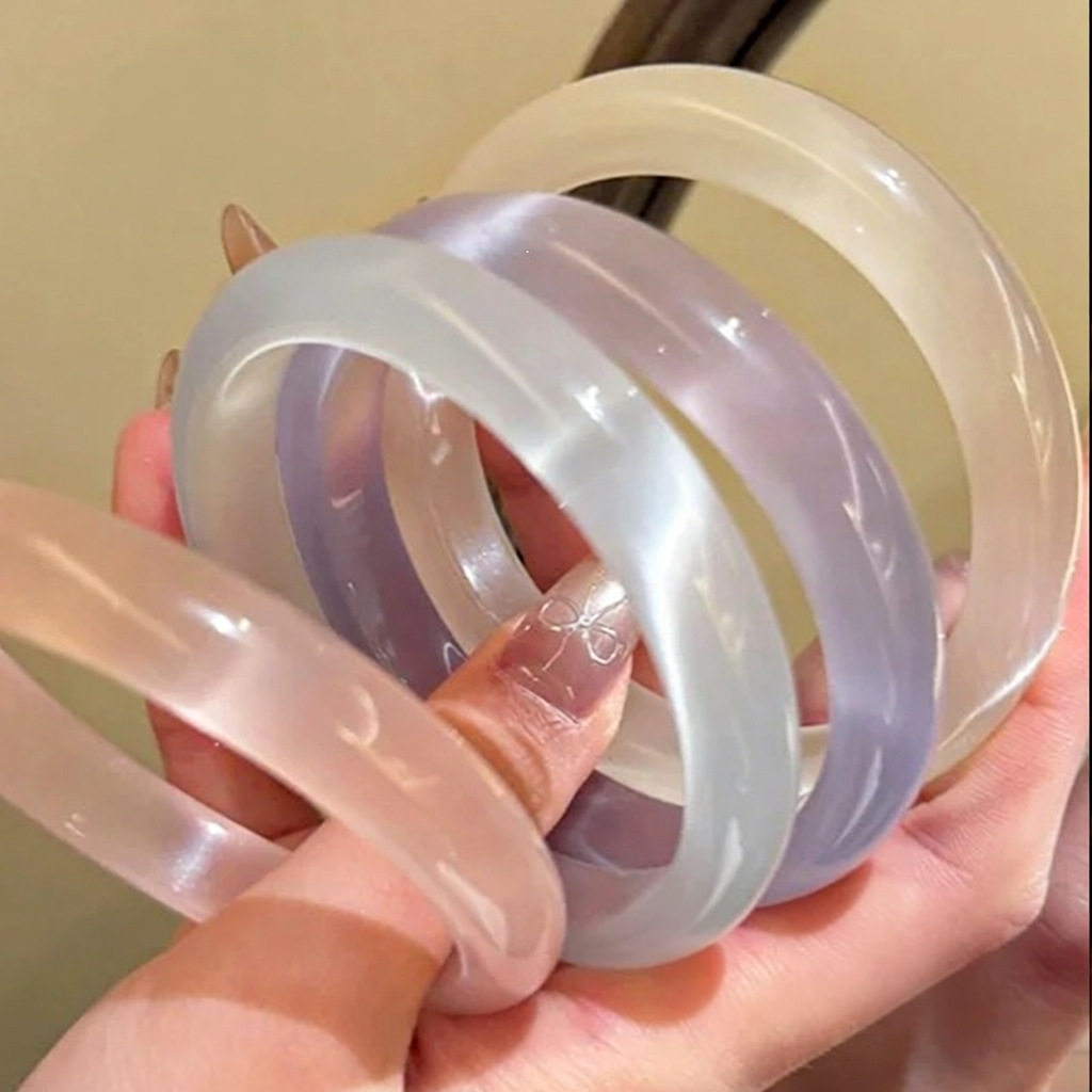 高级感香芋紫色猫眼石手镯香槟色
