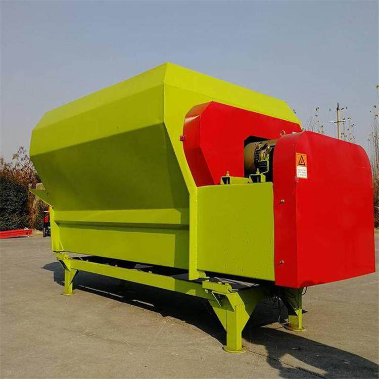 新型饲料搅拌机 干湿两用全日粮混合搅拌机 欢迎订购