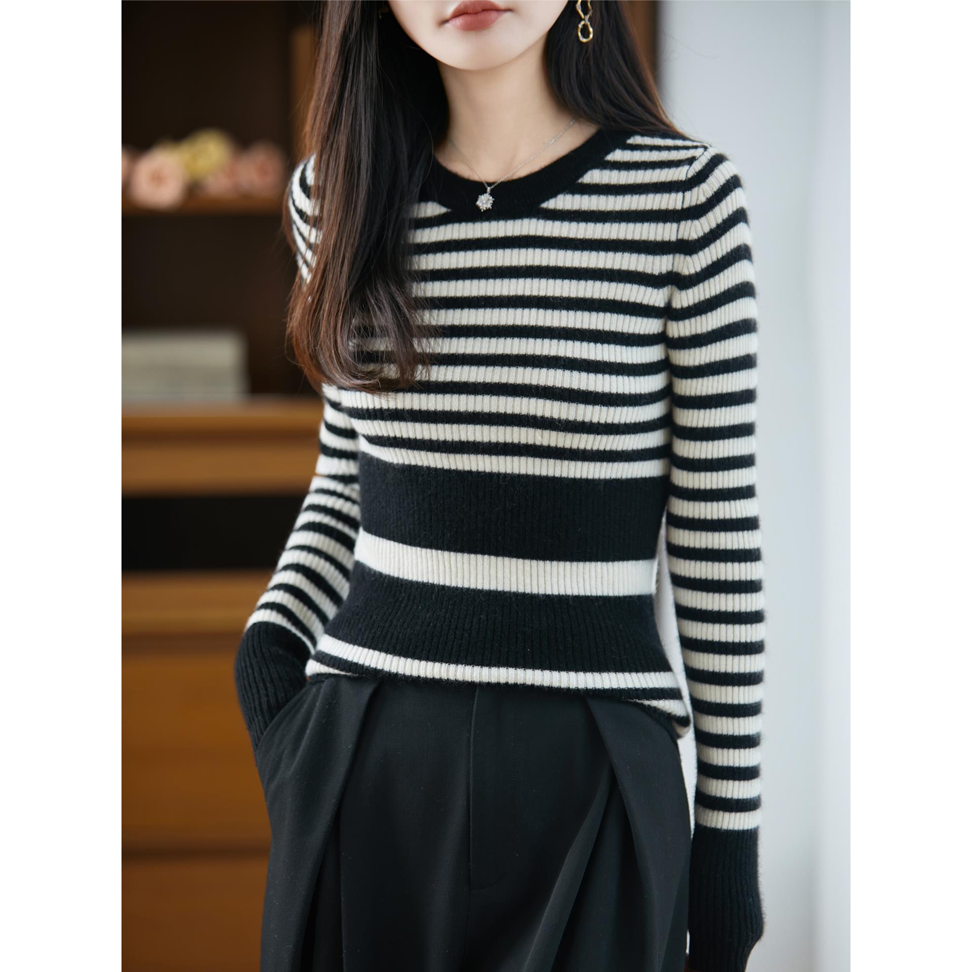 MONLOUVE法式高端撞色条纹100纯衫女新款拼色修身毛衣针织保暖打