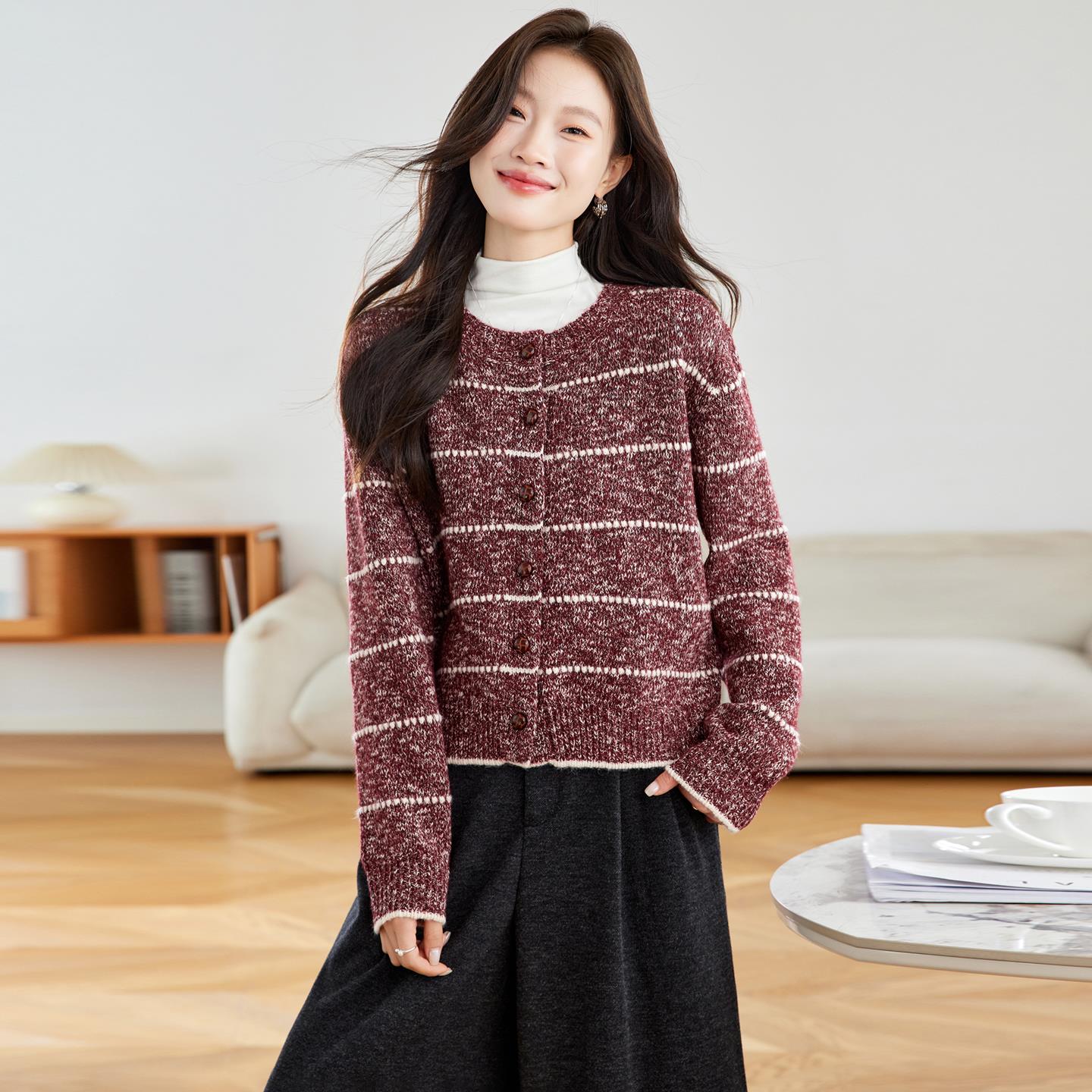 MONLOUVE条纹毛衣外套女秋冬季2025新款爆款女装外搭时尚洋气减龄