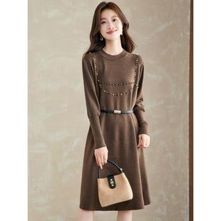 MONLOUVE2025秋冬针织连衣裙女新款轻奢高级感爆款中长款冬天配大