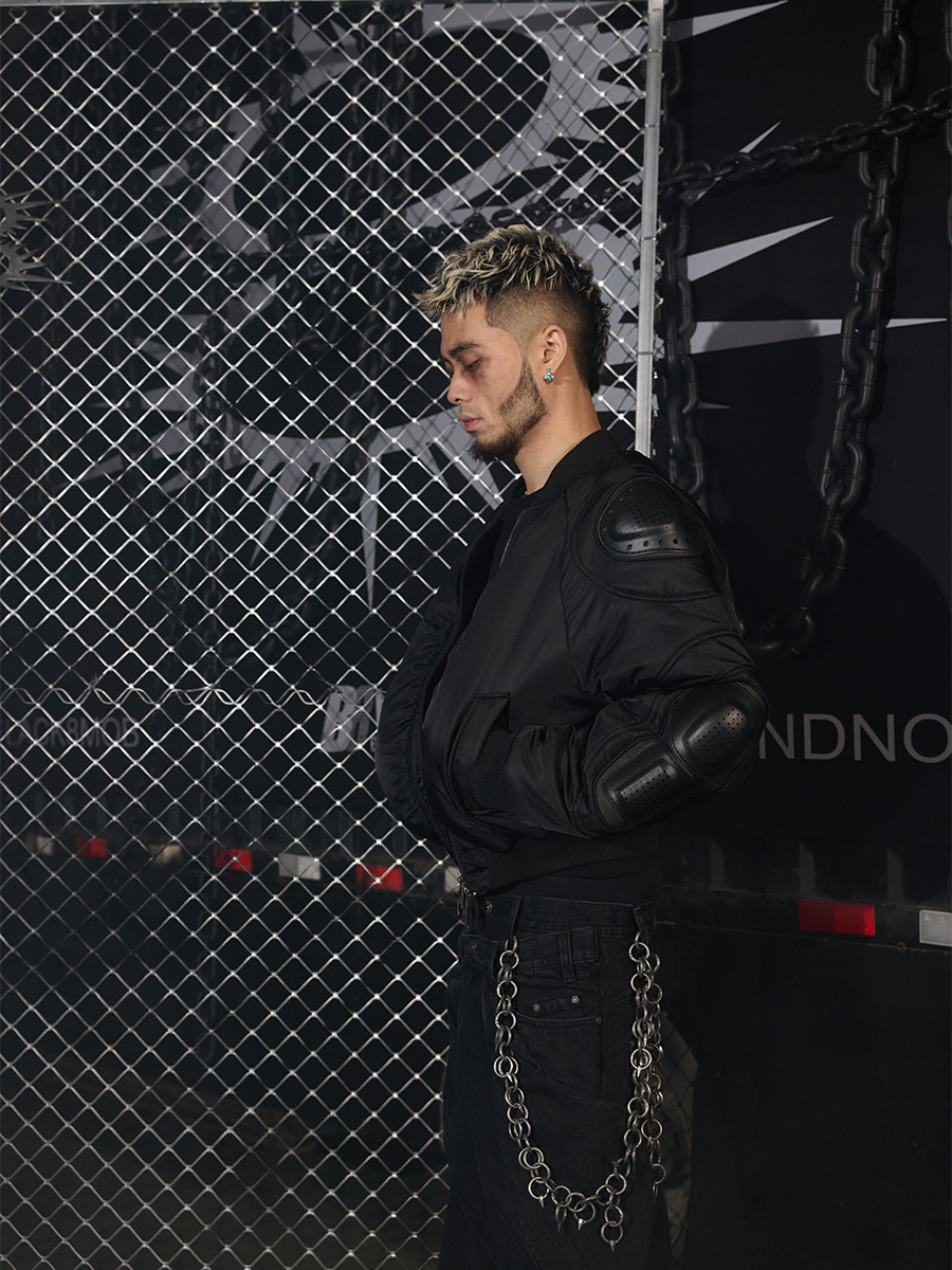 联名BOMBER护甲夹克重工艺