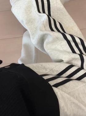 白灰色运动裤女春秋季小个子直筒阔腿裤条纹宽松束脚卫裤