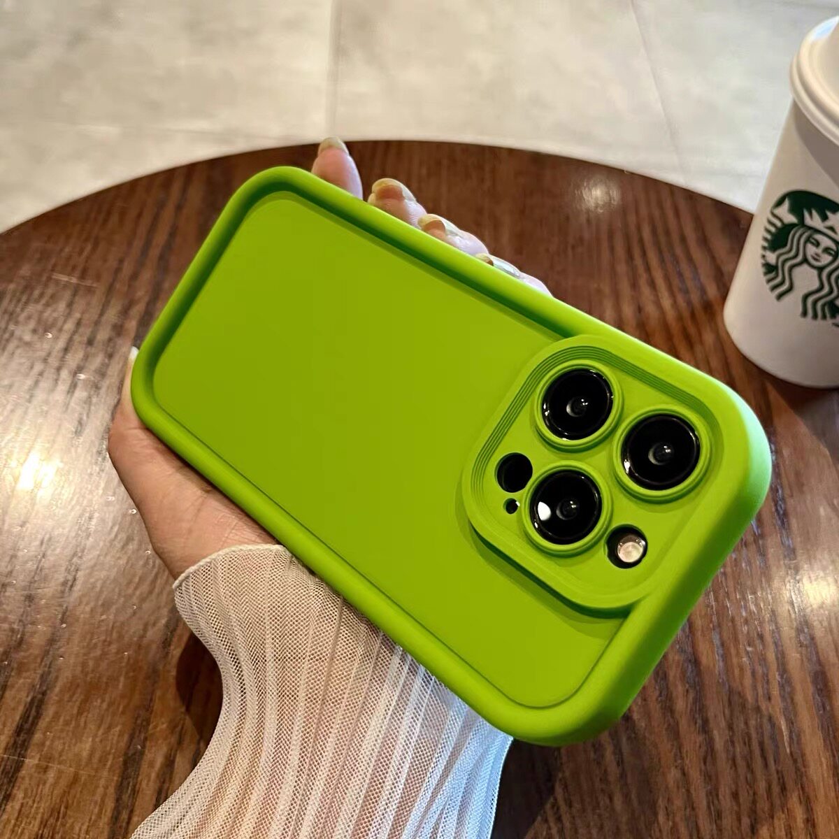 日韩简约牛油果绿磨砂适用iPhone14promax苹果13手机壳高级感13pro网红创意14pro防摔12硅胶11全包13软保护套属于什么档次？
