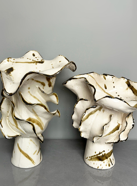 现代简约不规则几何拈花花器酒店民宿样板间售楼处博古架花瓶摆件