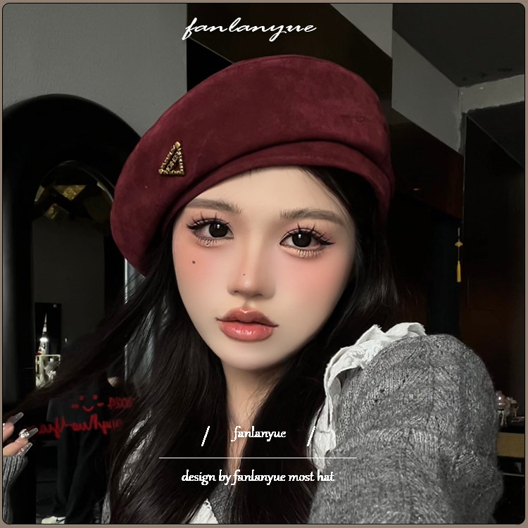 安克拉红平顶贝雷帽女秋冬英伦复古麂皮绒画家帽港式学生蓓蕾帽子