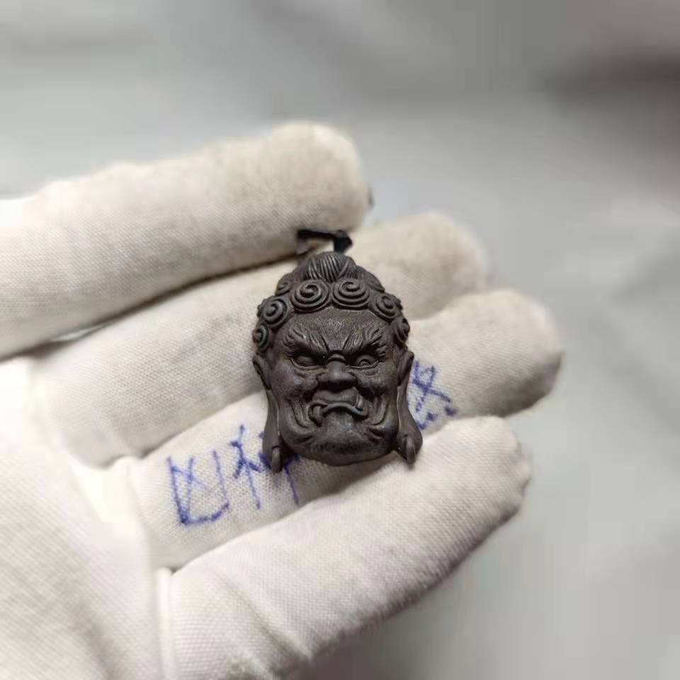 大力金刚力士面具不动明王复古潮铜汽车钥匙扣金属挂件恶煞梦魇终