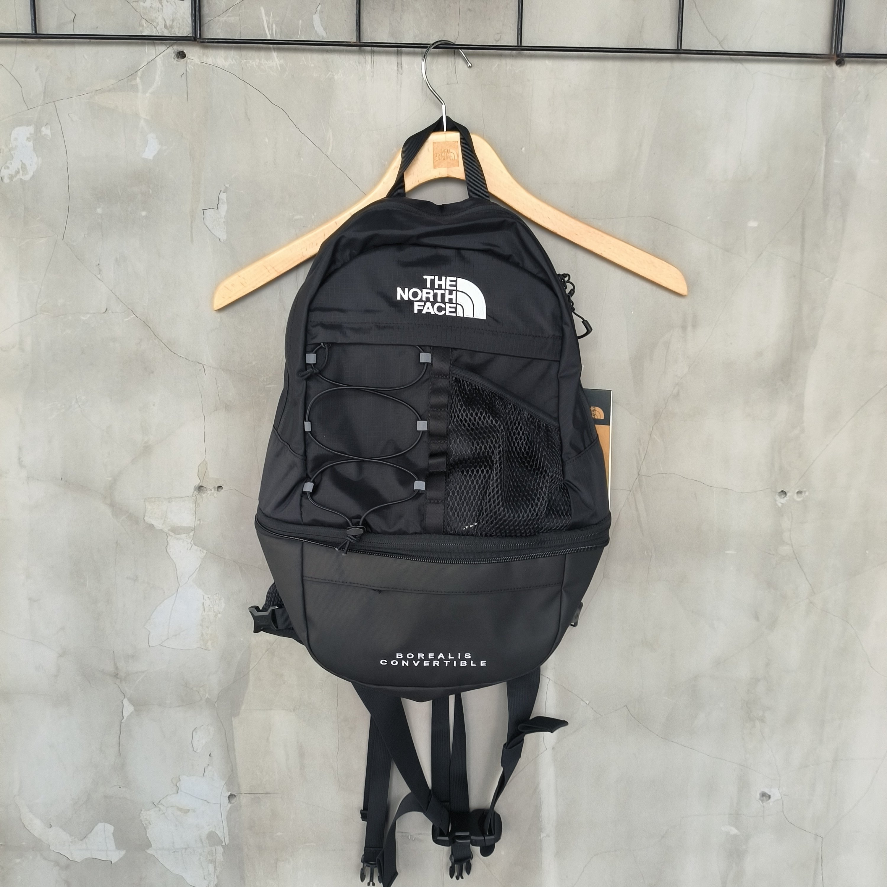 25春夏新款北面TheNorthFace户外一包两背运动双肩背包斜挎包88TK