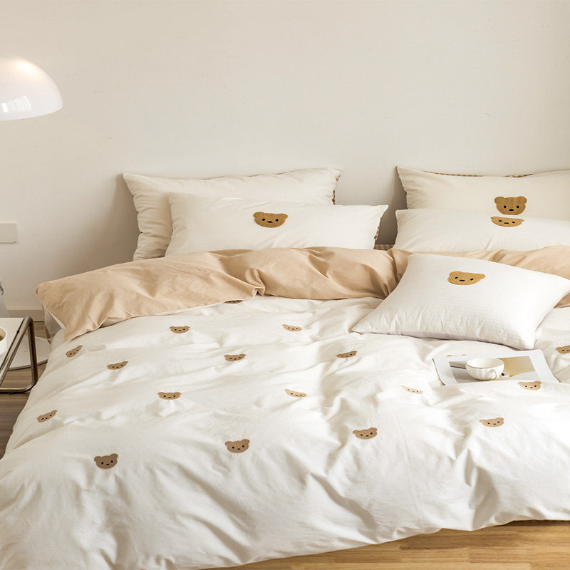 四件套2026新款40支水洗棉精致绣花小熊纯棉全棉床上用品