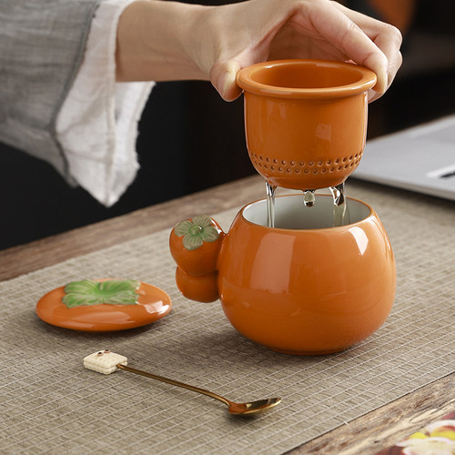柿柿如意陶瓷茶水分离泡茶杯办公室喝水杯带盖过滤勺子马克杯定制