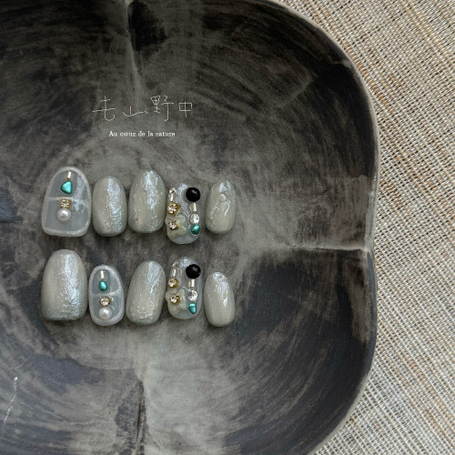 去山野中NAIL手工甲片小红书小众ins高级感暗闪宝石盒子穿戴甲