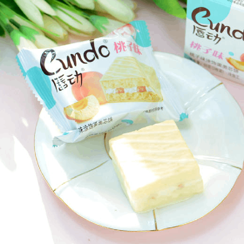 唇动桃子味涂层蛋糕夹心面包奶油蛋糕点网红小吃零食早餐散装简装