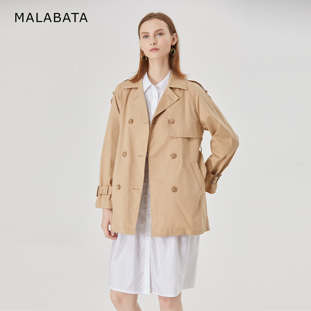 风衣2021年新款短款气质卡其色