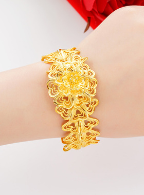 新款越南沙金花型手镯女士经典镂空花朵镯子仿黄金色新娘婚庆饰品