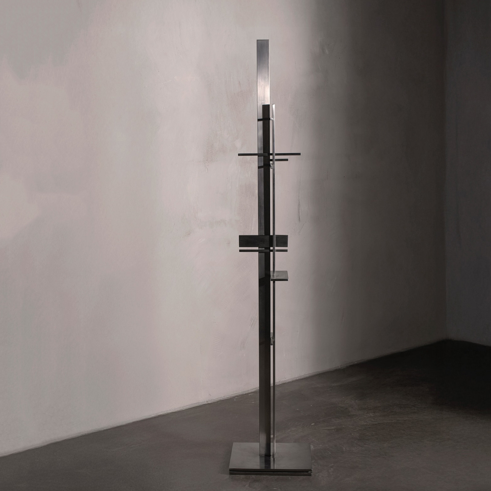 工业风包豪斯衣物架卧室客厅收纳衣物架金属一体轻奢风衣帽架,住宅家具,衣帽架,淘宝优惠券,粉丝福利购,淘宝优惠卷