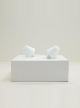 现货现代简约白色玻璃荷兰 ByeBye台灯客厅卧室书房酒店装饰灯具