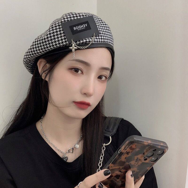 鬼马系少女~拽酷时髦金属贴布黑白千鸟格贝雷帽日系复古画家帽潮