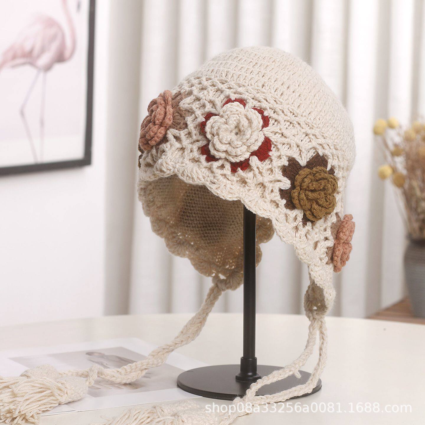 日系甜美花朵流苏针织套头帽女秋冬季双层加厚保暖户外出游护耳帽