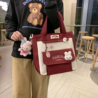 Нет кулон с красным плечом (отправляя значки головы кролика)