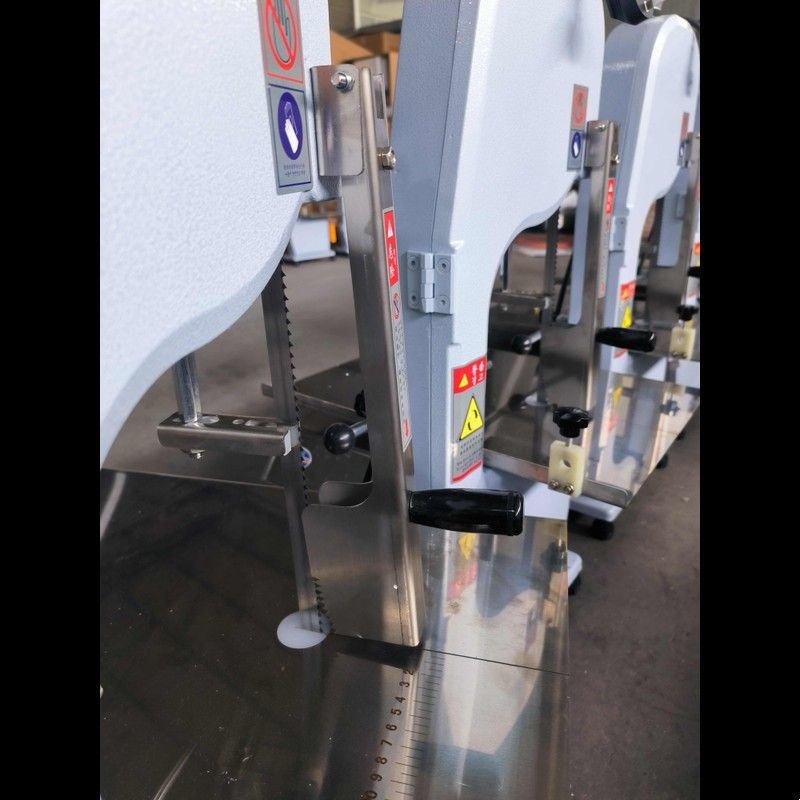 250型锯骨机原厂装零配件锯条夹稳定器轴承卡位切骨机锯条防跑偏图片
