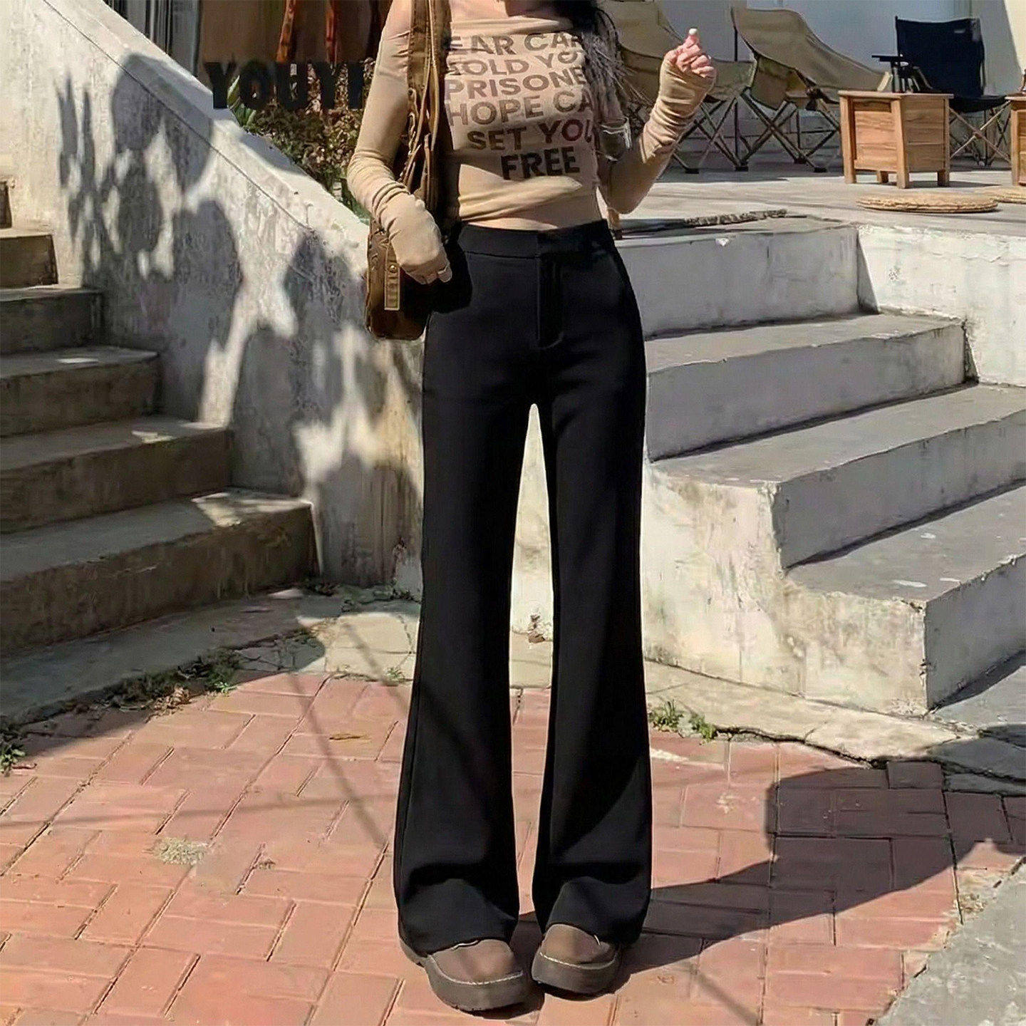 黑色微喇西装裤女裤子2026新款今年流行爆款大码显瘦小个子喇叭裤