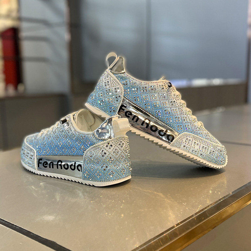 春秋爆款低帮布面镶钻韩系百搭板鞋运动鞋舒适厚底潮款休闲鞋,户外/登山/野营/旅行用品,户外休闲鞋,淘宝优惠券,粉丝福利购,淘宝优惠卷