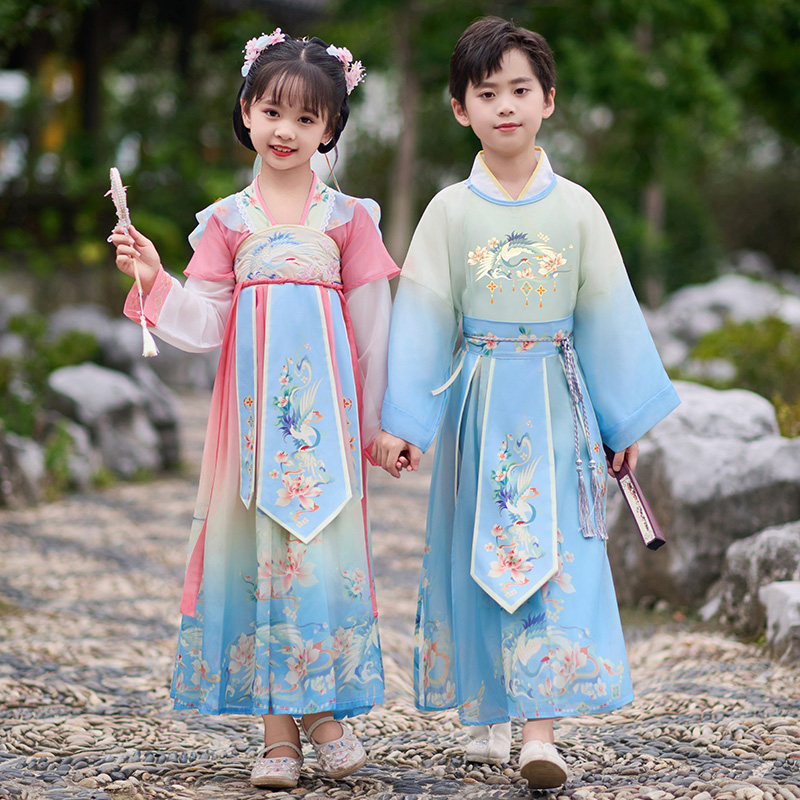 汉服男童春秋2026新款儿童古装国学服装女童唐装春款连衣裙演出服