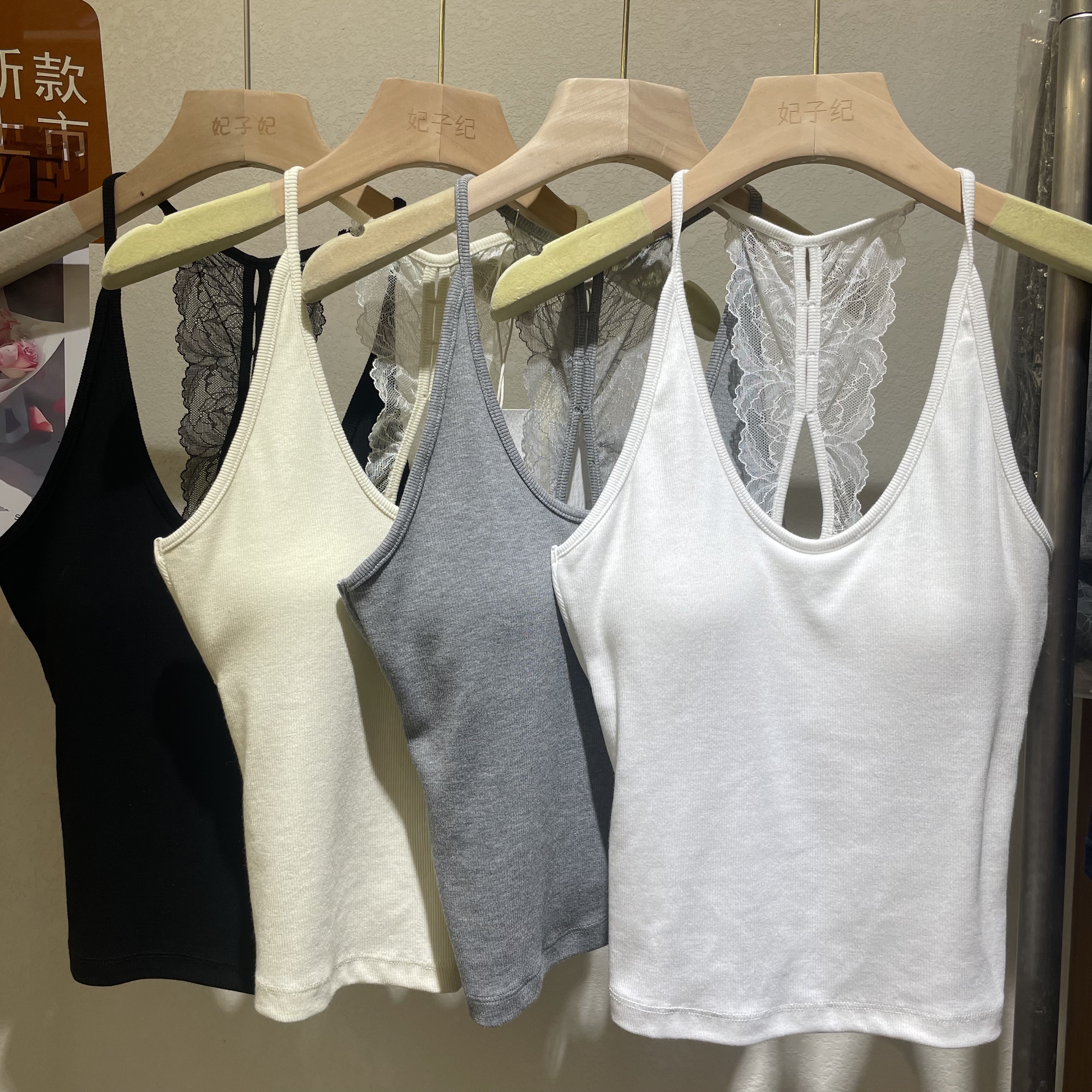 妃子纪2805性感蕾丝露背美背吊带背心女带胸垫防走光内搭打底上衣