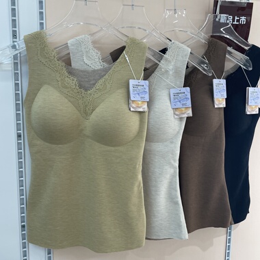 古妃3673秋冬德绒绵羊毛保暖背心女一体杯带胸垫抗菌御寒上衣