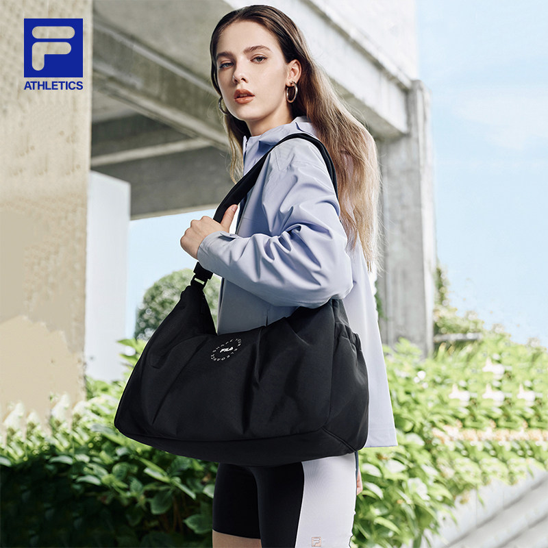 FILA 斐乐官方女包挎包2025冬季新款健身运动单肩包斜挎包随