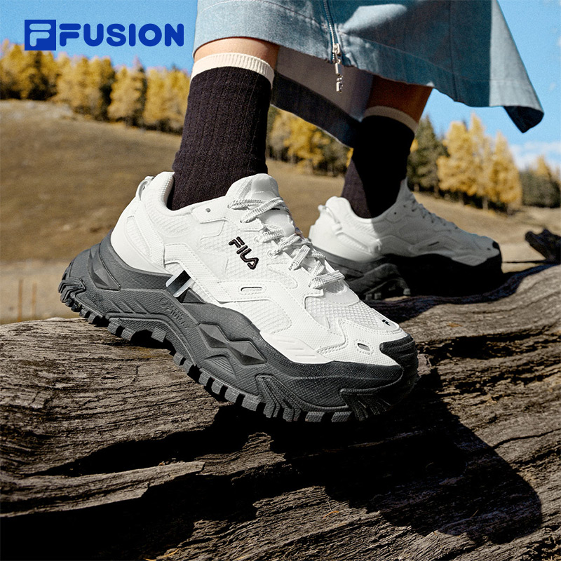 斐乐潮牌硬糖鞋夏季软底跑步鞋