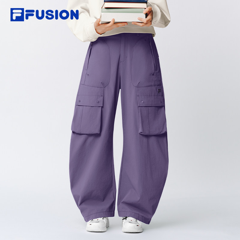 FILA FUSION斐乐潮牌梭织长裤女2025冬新款休闲宽松弯刀裤工装裤