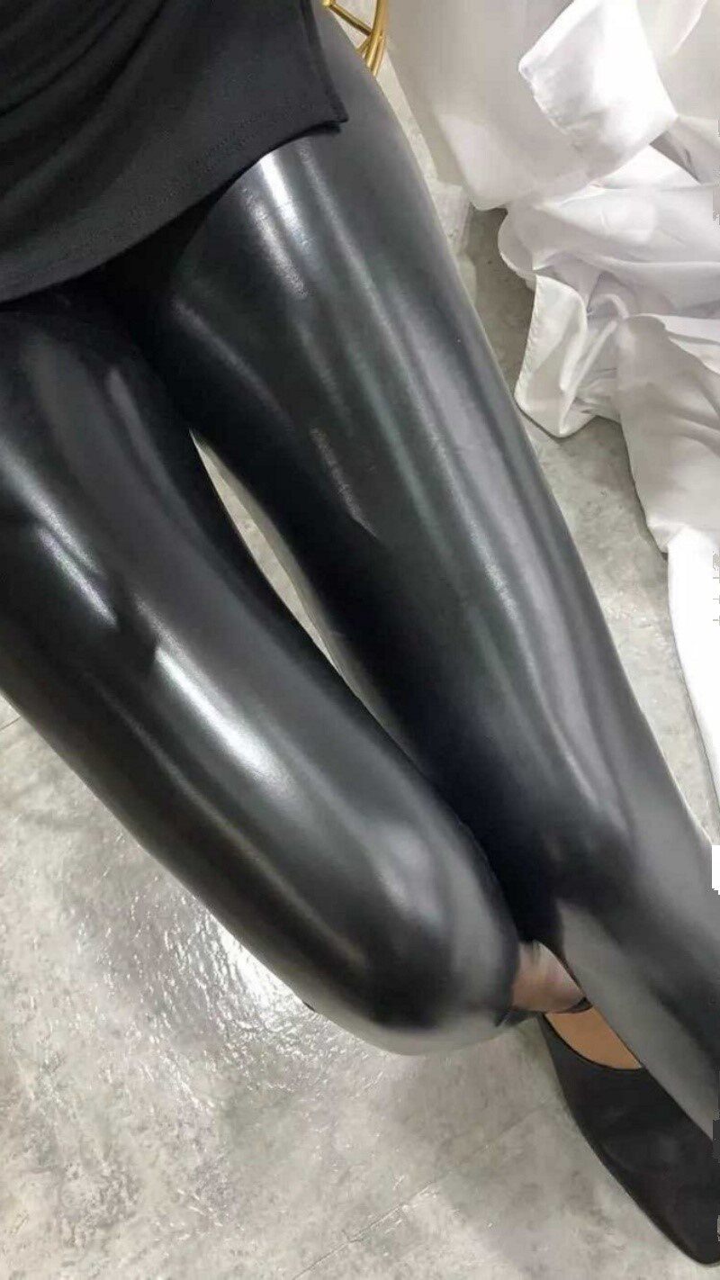 亮光外穿漆皮薄款黑色无痕pu皮裤镜面紧身九分性感高腰显瘦蜜桃裤