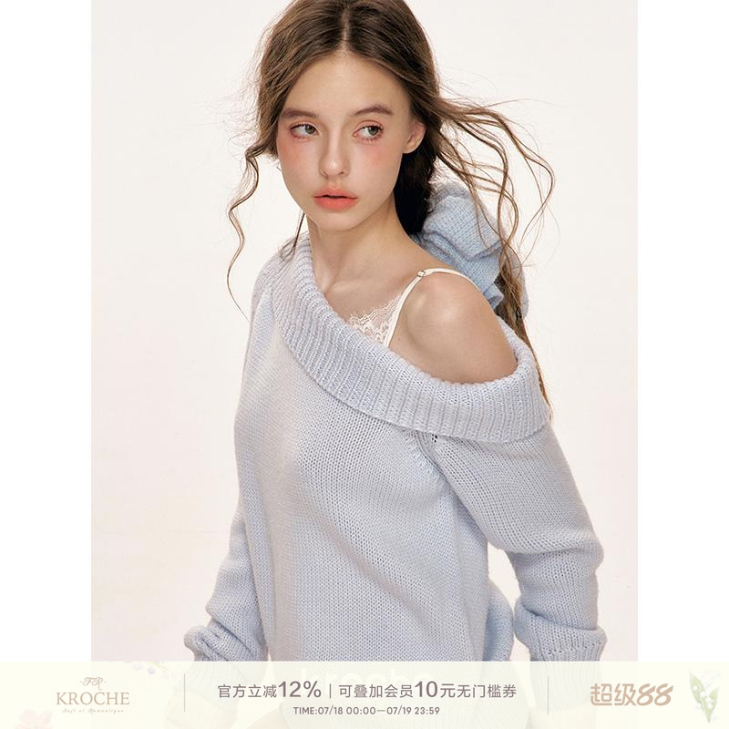 Kroche  云柔漫步 羊毛混纺 蕾丝拼接斜肩宽松毛衣
