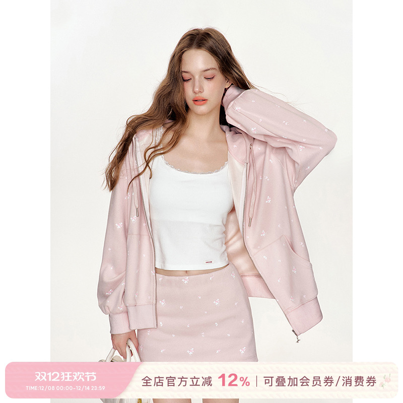 Kroche  奶油玫瑰 玫瑰印花 连帽宽松卫衣外套+裙裤