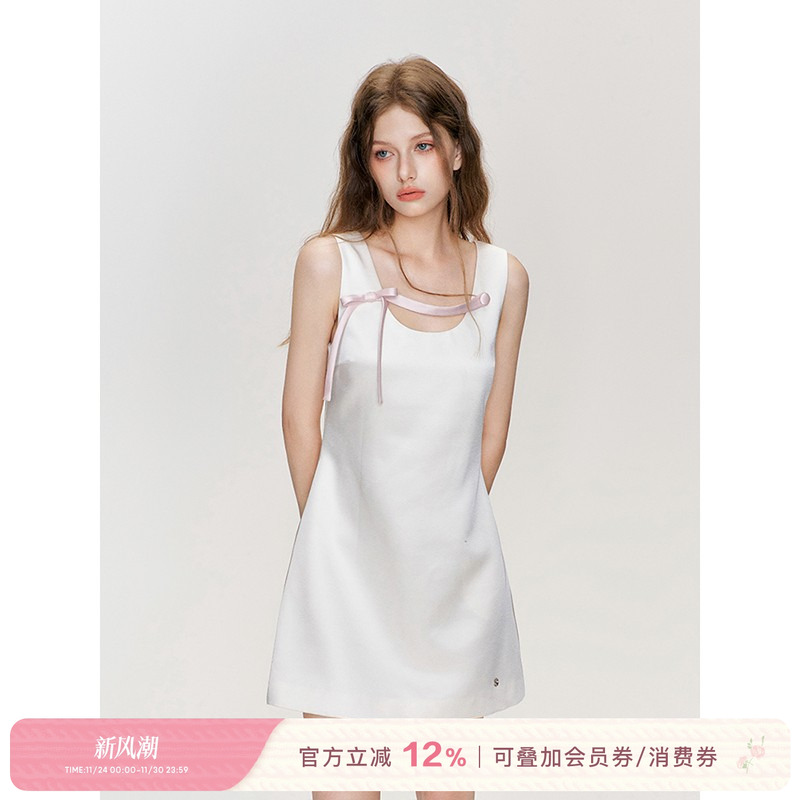 立体蝴蝶结撞色缎面A摆连衣裙