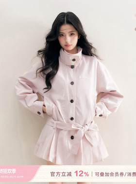 Kroche  Geek chic 重工贴布绣 全棉立领百褶下摆风衣外套