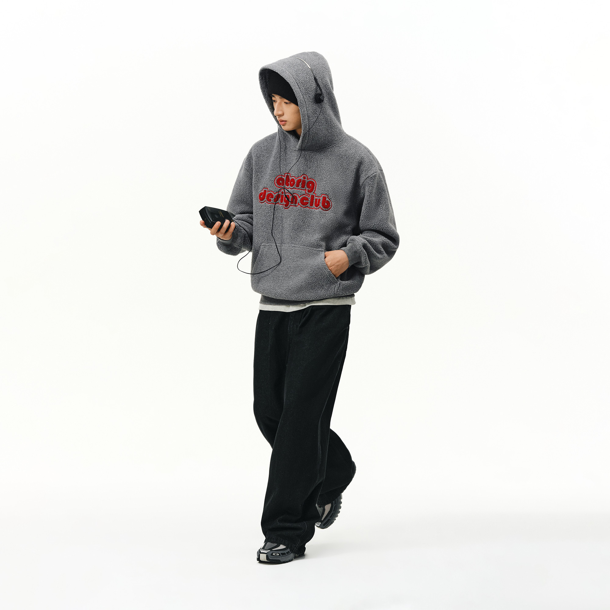 ATRY羊羔毛复古字母刺绣连帽卫衣