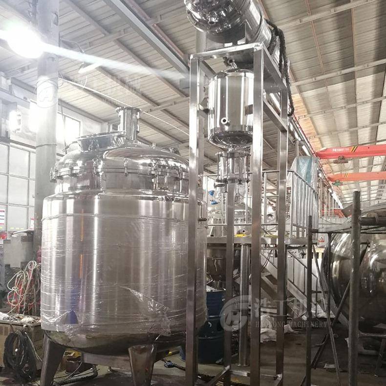 不锈钢精油提取机 植物精油提取设备 小型植物精油提取设备