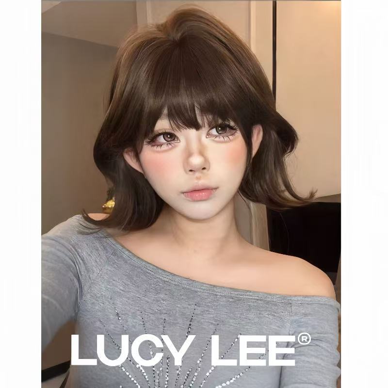 LUCYLEE【冷棕露丝-免修剪】精修刘海冷棕色短发翘翘头假发全头套