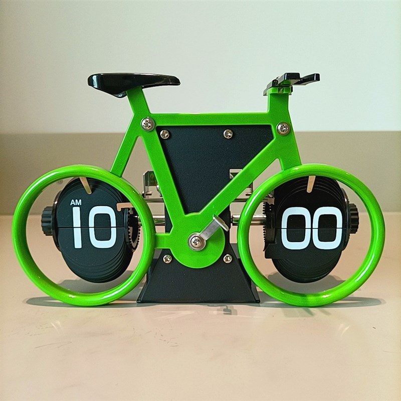 德国自动翻页钟表复古客厅摆件自行车翻页机械时钟闹钟个性台钟