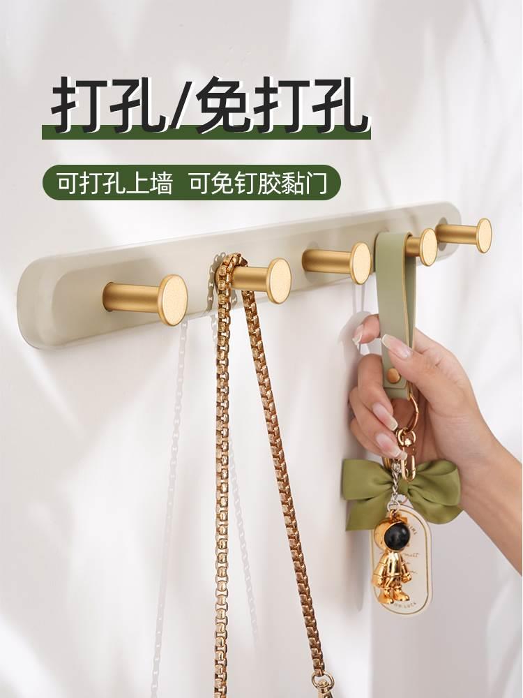 户门挂衣板高端衣服挂架悬挂墙打孔墙板挂衣钩进门玄关简单入