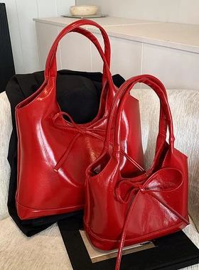 JW stylish 法式复古蝴蝶结拎包 油蜡皮腋下托特包百搭单肩包包女