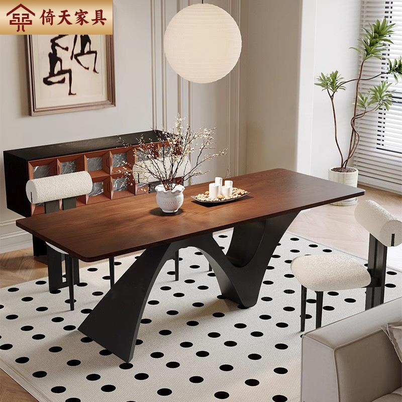 倚天法式实木餐桌椅组合家用长条桌吃饭桌子小户型客厅洽谈桌木桌