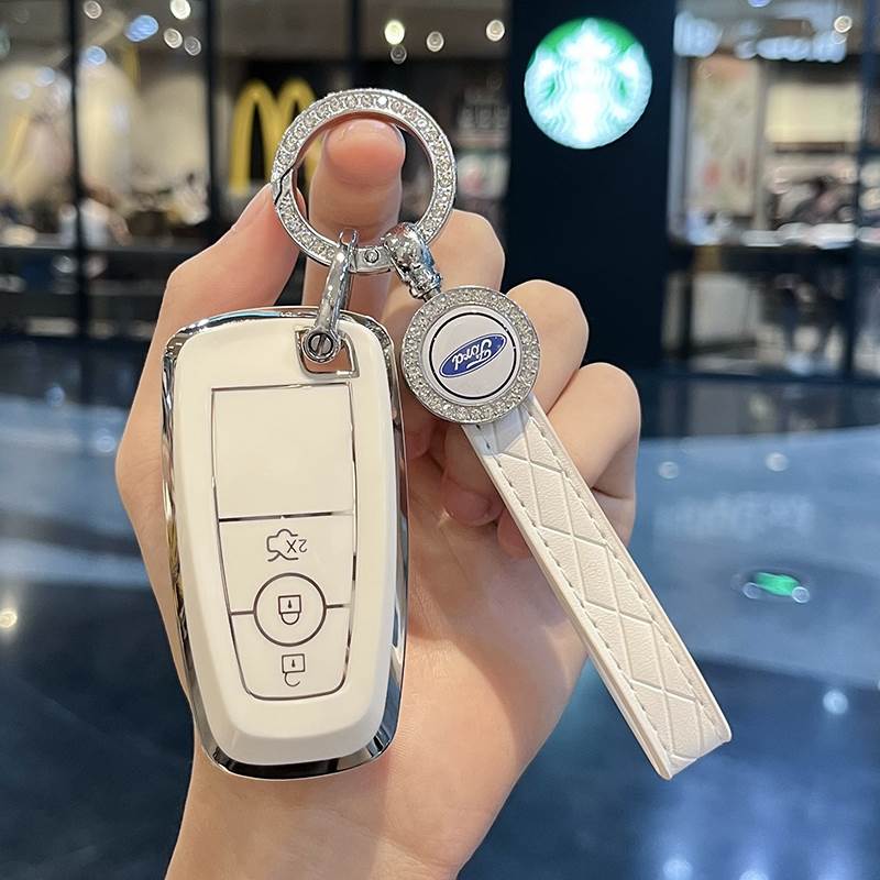 适用福特蒙迪欧致胜钥匙套女2021款福睿斯汽车用品男福克斯装饰壳