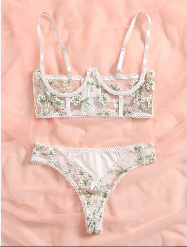 家居服时尚舒适蕾丝花边睡衣套装
