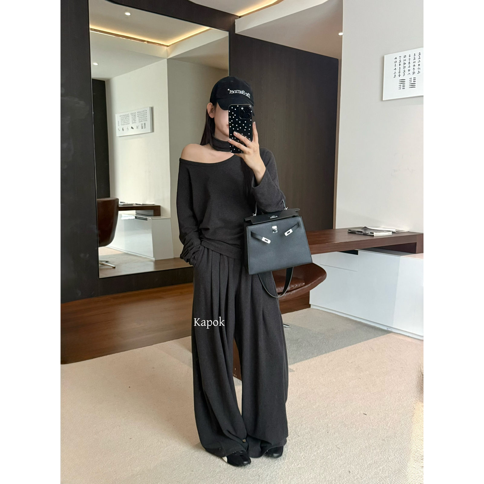 KAPOK-淡人感法式温柔挂脖斜肩长袖上衣+松紧腰休闲裤套装25779