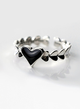 2023 Fashion Fine Jewelry High Quality Queen of Spades Ring