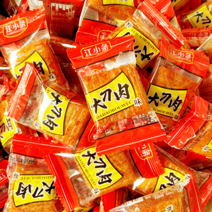 网红大刀肉辣条8090后怀旧酒鬼青豆脆骨面筋解馋素肉麻辣条小零食